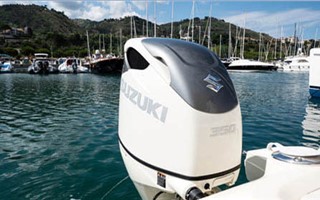 Salone Nautico di Genova: Suzuki, la scelta vincente dei principali cantieri presenti